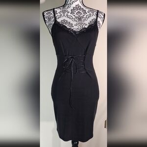 🍭 Little Black Dress